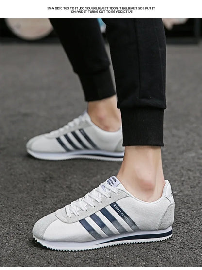 Men's Running Shoes Summer Breathable Non-slip Sports Shoes Outdoor Male Lightweight Sneakers Men Comfortable Athletic Footwear